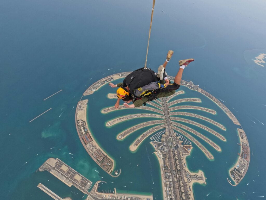 skydiving dubai
