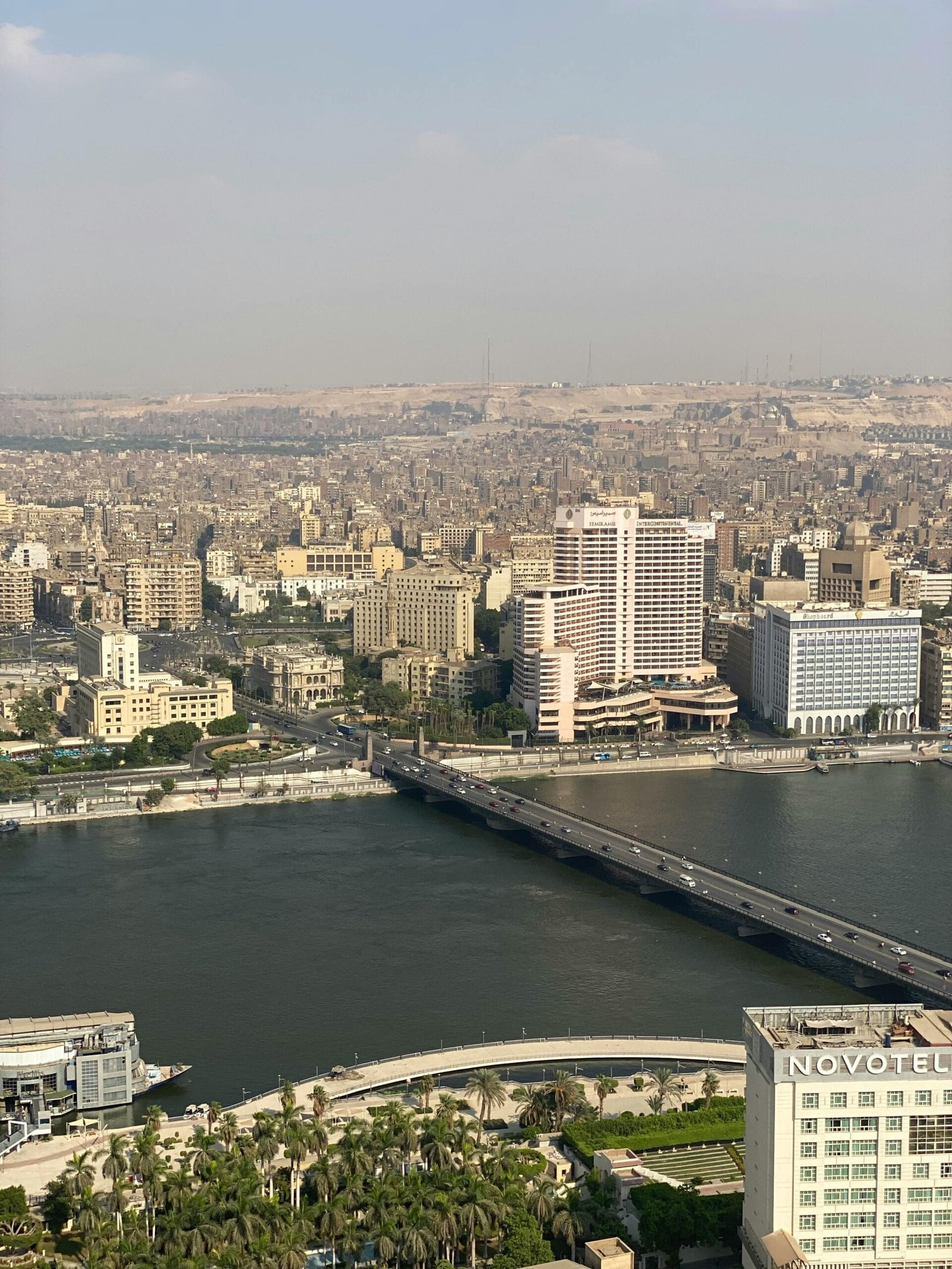توقعات متفائلة لقطاع العقارات المصري في 2025