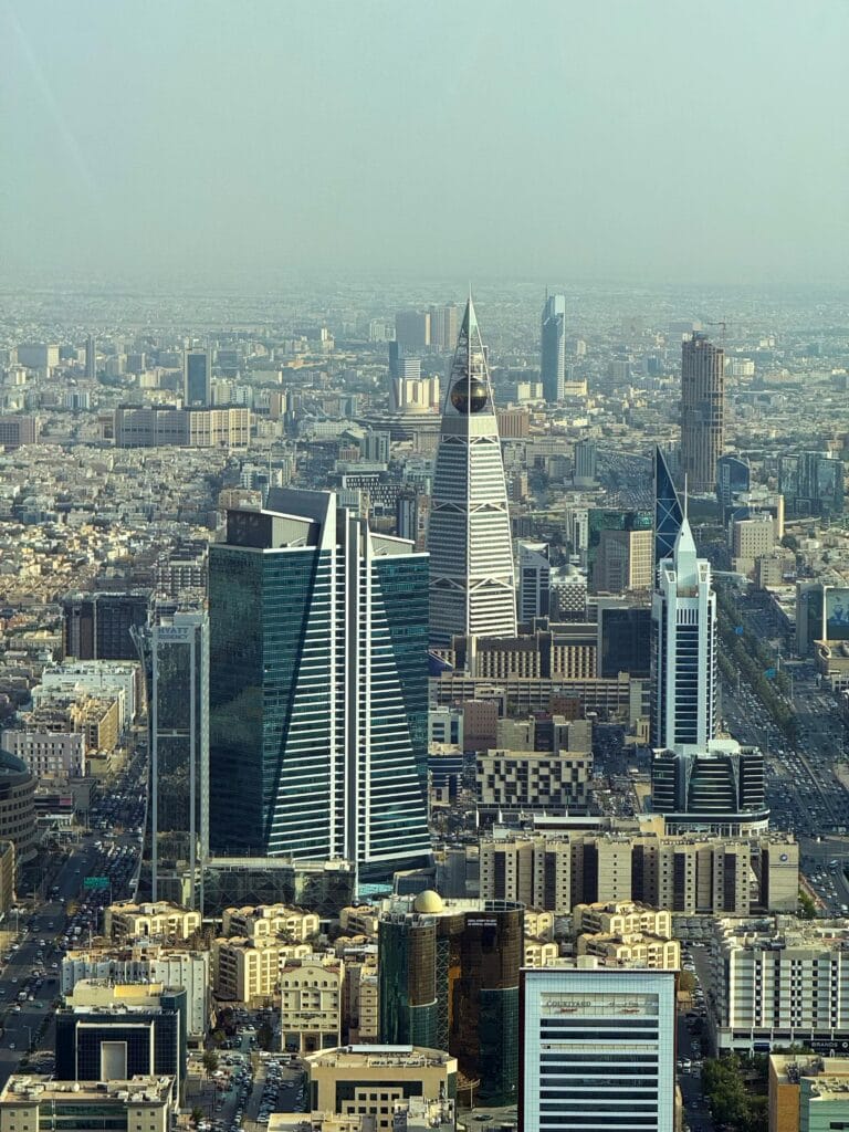 الدليل الإجرائي لبيع وتأجير المشاريع العقارية على الخارطة في السعودية