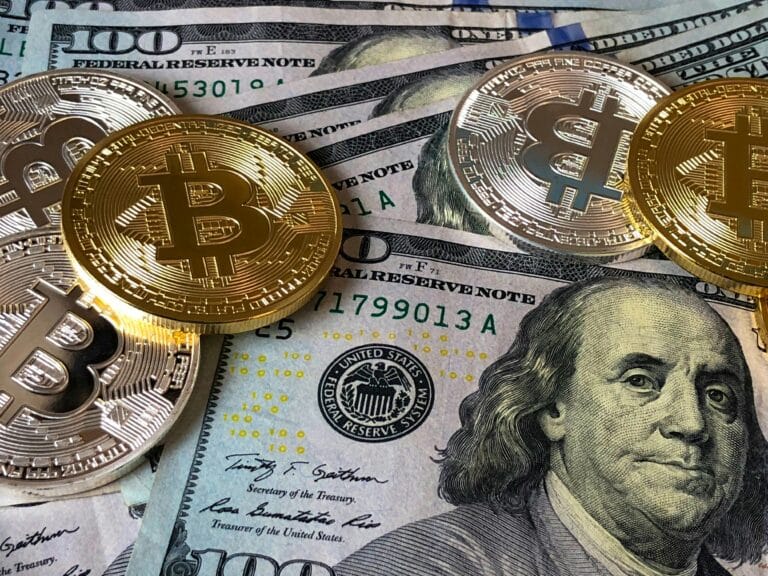 بتكوين يحلّق فوق 123 ألف دولار تحليل أسباب الصعود القياسي وآفاق المستقبل