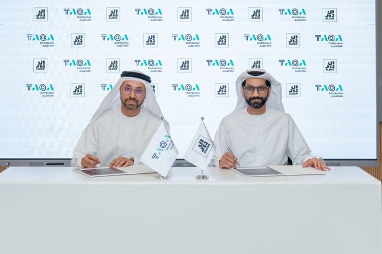 شراكة استراتيجية بين ” طاقة ” و ” الدار ” تعزز الاستدامة في مجمعات أبوظبي السكنية