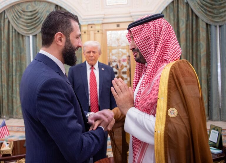 صفقات المليارات السعودية و سوريا تدشنان حقبة اقتصادية جديدة بعد رفع العقوبات وتوقيع 24 مليار ريال استثمارات