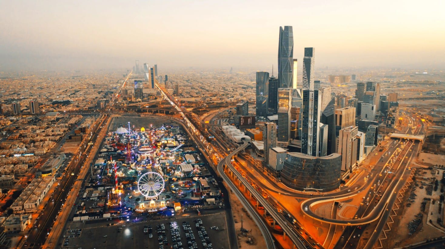 مركز الملك عبد الله المالي كافد في الرياض نموذج المدن الذكية المستدامة والابتكار الاقتصادي