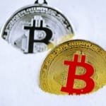 بيتكوين تتجاوز 75,000 دولار مع استمرار الارتفاع