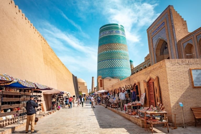 بلومبرغ الشرق الأوسط: نظرة على التطورات الاقتصادية