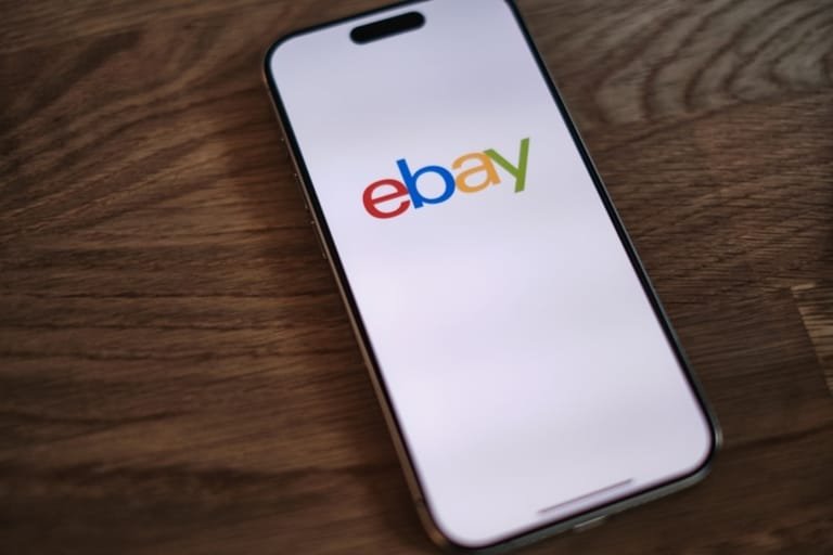 سعر سهم إيباي: تحليل شامل لأداء الشركة
