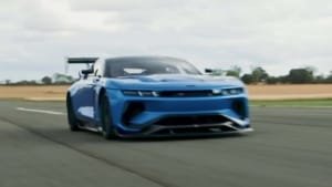 جنسن إنترسيبتور: قوة 960 حصان من محرك V8 سوبر تشارج