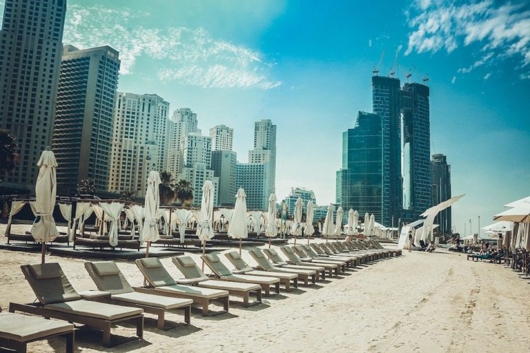 إغلاق شركة سيلكهاوس في دبي بسبب تصاعد التوترات الأمريكية الإيرانية